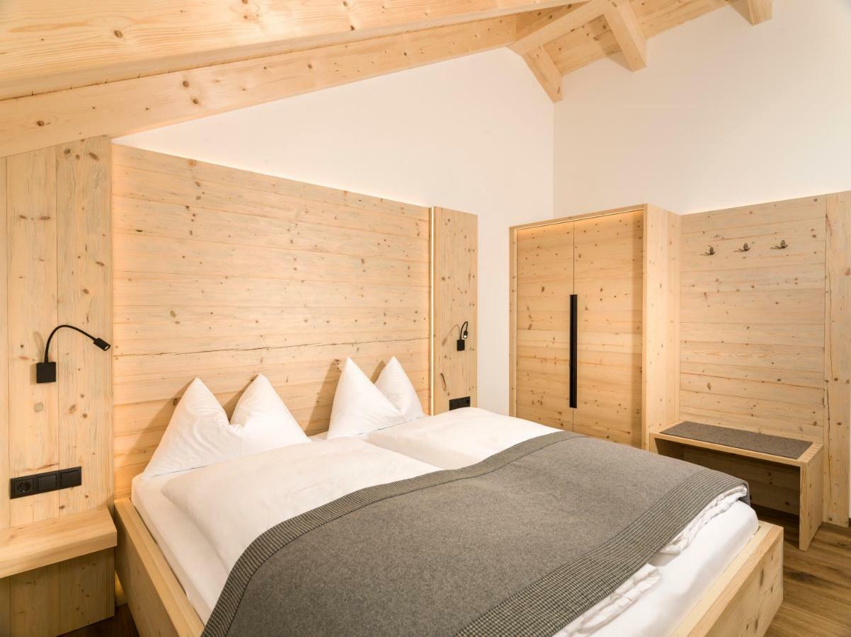 Waidacherhof Apartments Braies  Exterior foto